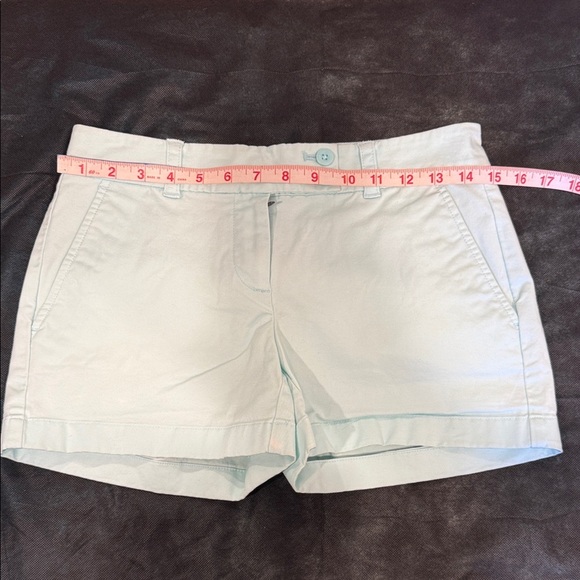🔥Vineyard Vines Women's Soft Blue Shorts🔥 - Picture 2 of 5